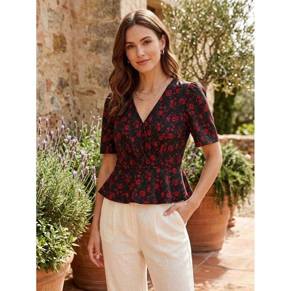 Meadow Rue Anthropologie Red Floral Peplum Top Wrap V-Neck Short Sleeve Small